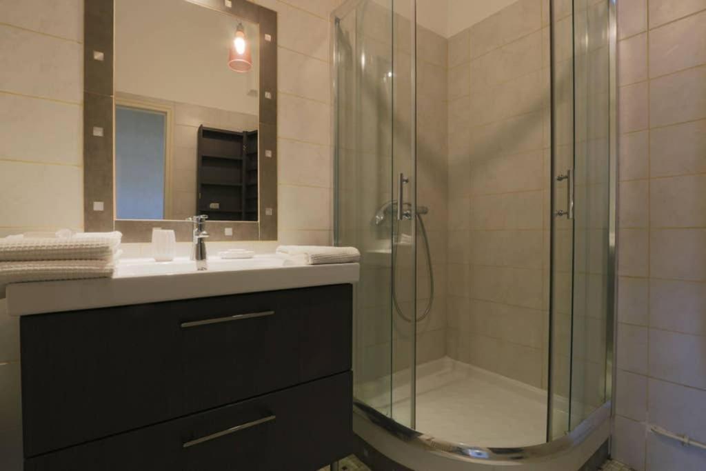 טור Spacieux Studio, Hotel Particulier En Hypercentre מראה חיצוני תמונה